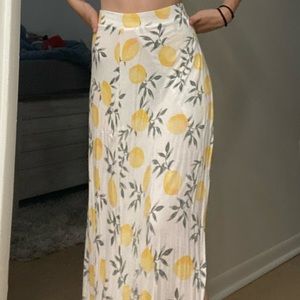 Charlotte Ruse skirt